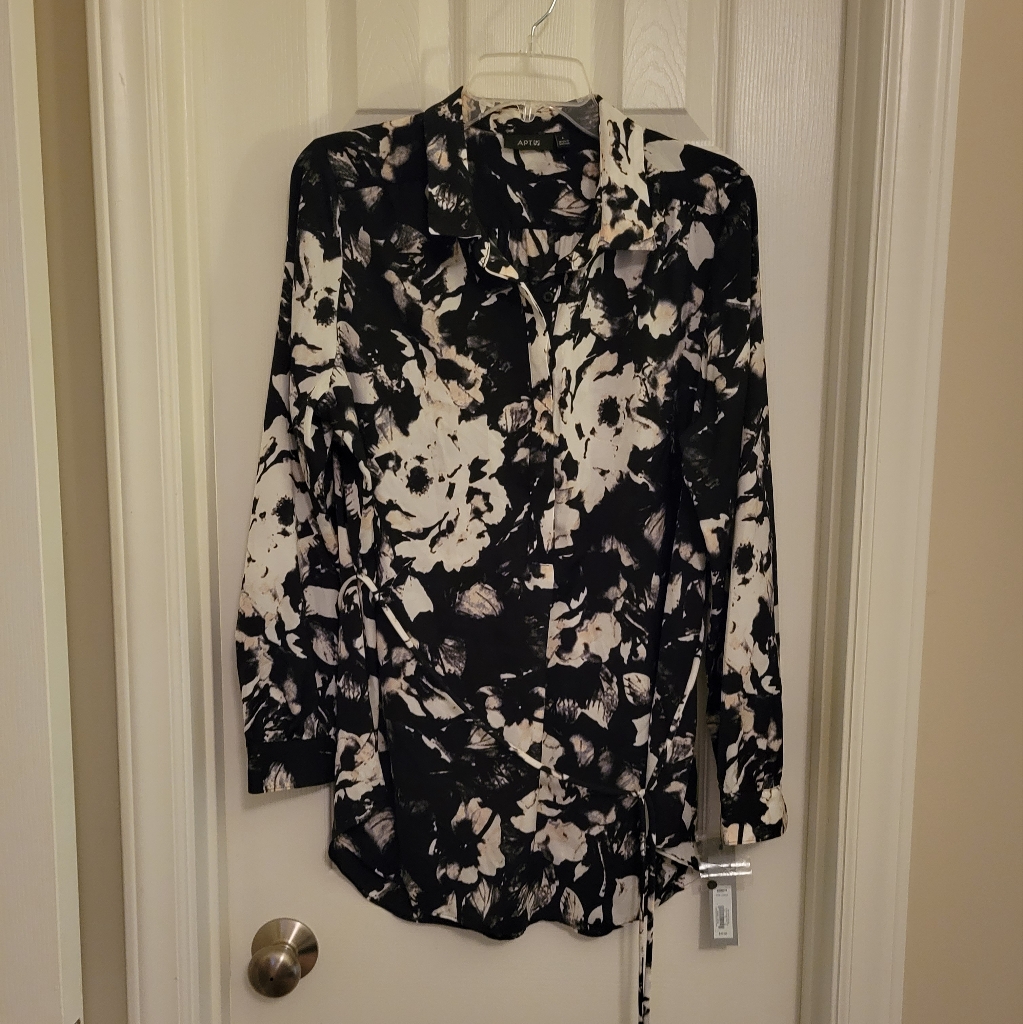 Apt.9 Tunic